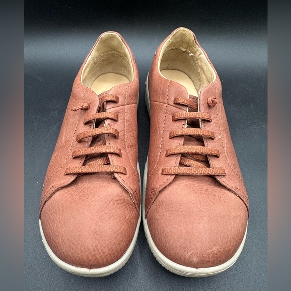 KEEN Women's KNX Lightweight Flexible Sneakers, Tortoise Shell/Plaza Taupe, 9 - Picture 2 of 7